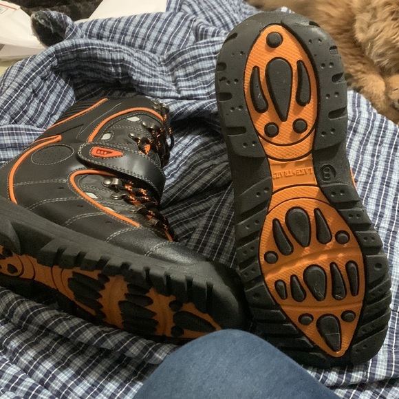 Lake & Trail Hiking Snow Boots - Picture 3 of 5